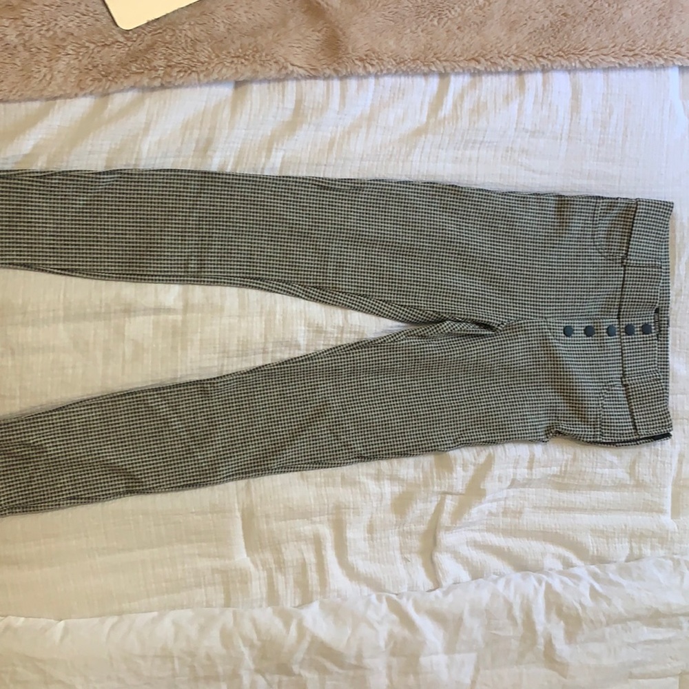 STYLISH ZARA stretchy pants! NEVER WORN